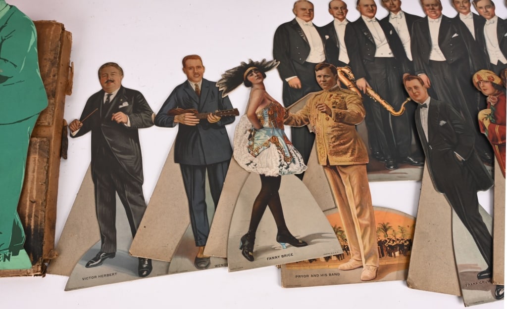 2- RARE VICTOR TALKING MACHINE STORE DISPLAYS - 7