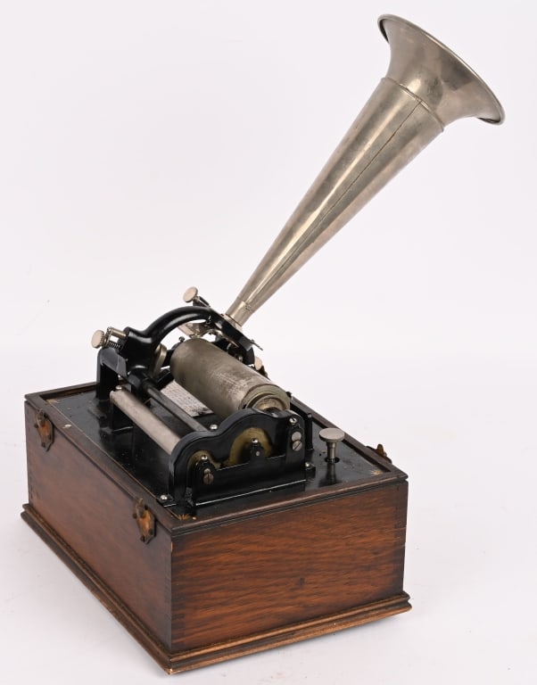 EDISON FIRESIDE CYLINDER PHONOGRAPH - 3
