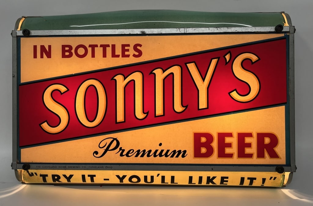 SONNY'S PREMIUM BEER LIGHTUP SIGN (1 of 2)