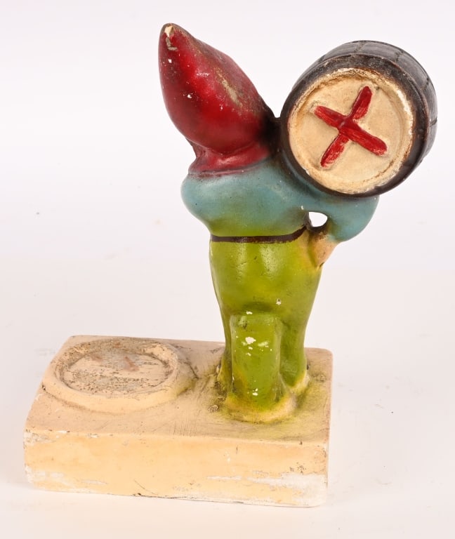 LUCKY LAGER CHALKWARE BOTTLE DISPLAY - 3