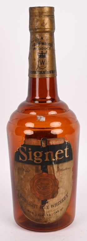 SIGNET WHISKEY OVERSIZE GLASS DISPLAY BOTTLE (1 of 5)