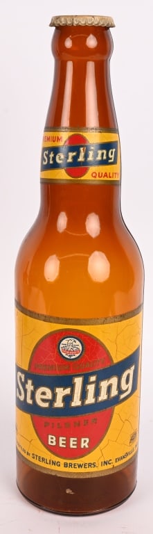 STERLING BEER OVERSIZE GLASS DISPLAY BOTTLE (1 of 5)