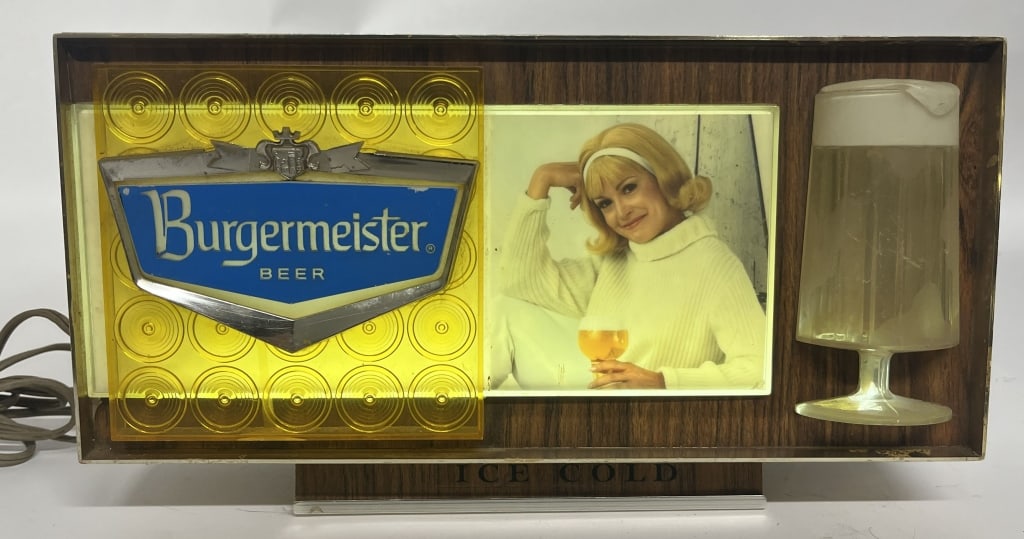 BURGERMEISTER BEER LIGHTUP DISPLAY: Burgermeister Beer Lightup Display. All original condition. Brewed in San Francisco, California. Worked when tested. 12 1/2" Excellent