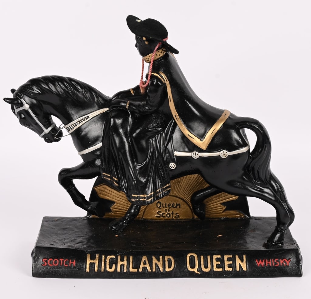 HIGHLAND QUEEN SCOTCH WHISKY ADVERTISING STATUE (1 of 7)