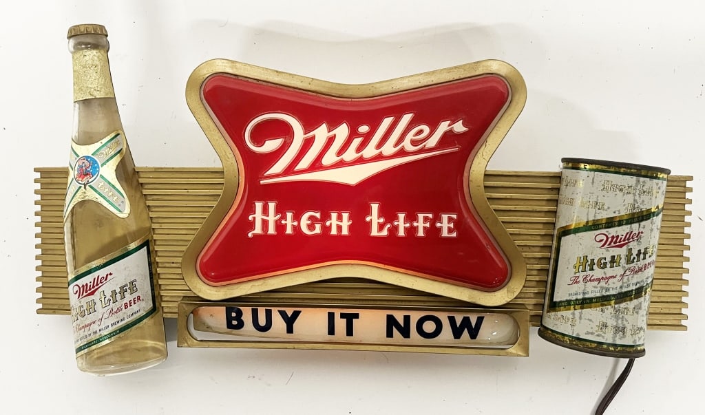 MILLER HIGH LIFE BEER LIGHTUP SIGN (1 of 2)