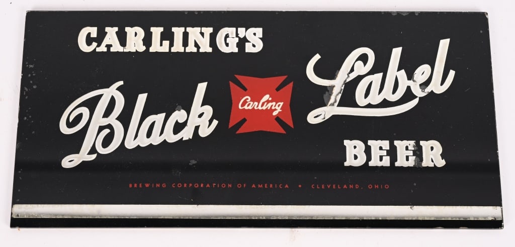 CARLING'S BLACK LABEL BEER REVERSE PAINTED SIGN (1 of 2)
