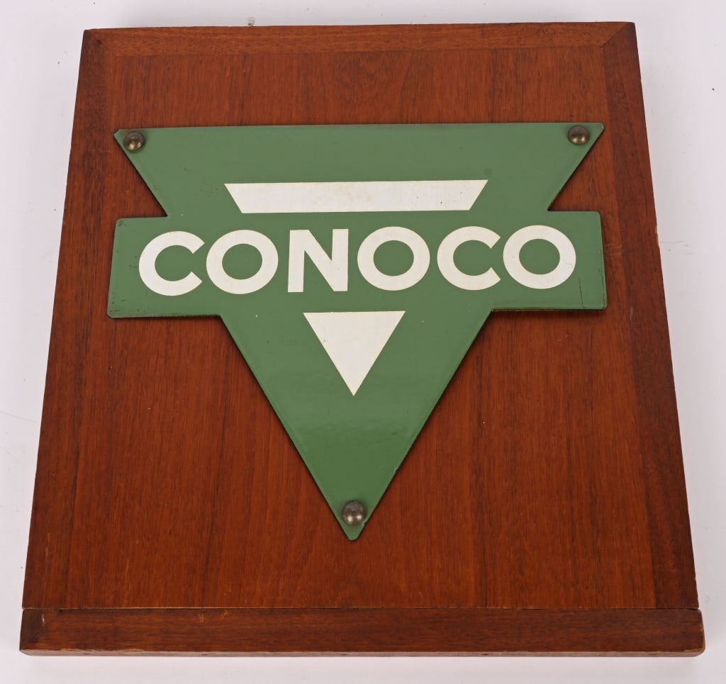 CONOCO PORCELAIN PUMP PLATE: Conoco porcelain pump Plate. All original in great condition. Mounted on wood. 9 1/2"x8 1/2" Excellent