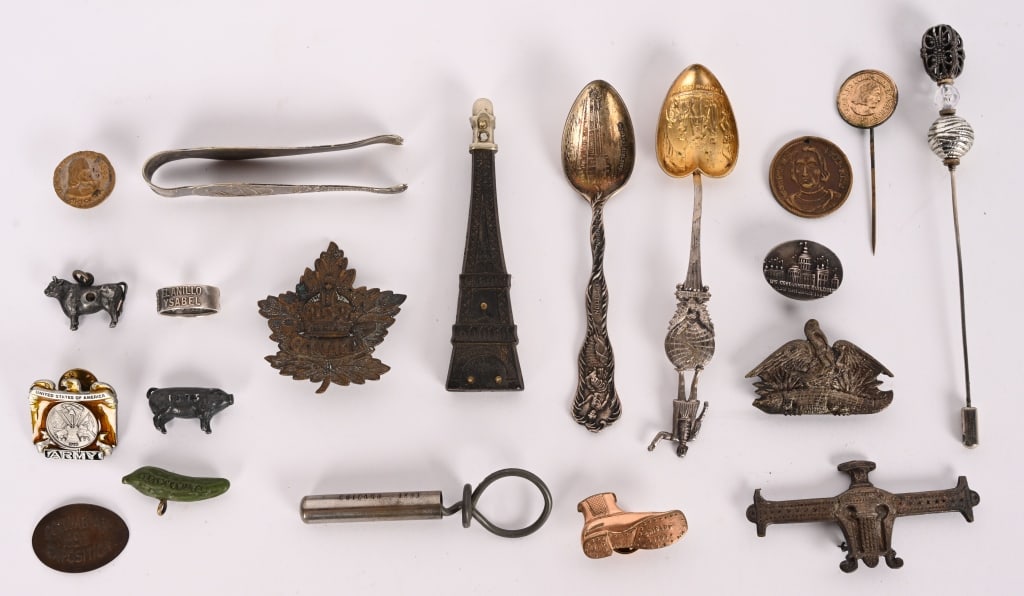 LOT OF COLUMBIAN EXPOSITION SMALL SOUVENIRS: Great lot of Columbian Exposition Small Souvenirs. Excellent
