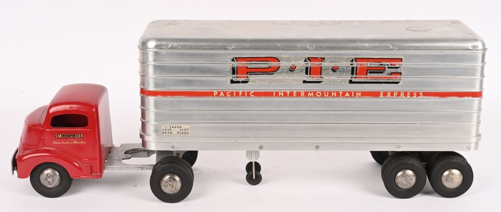 SMITH MILLER GMC PIE SEMI TRUCK & TRAILER (1 of 5)