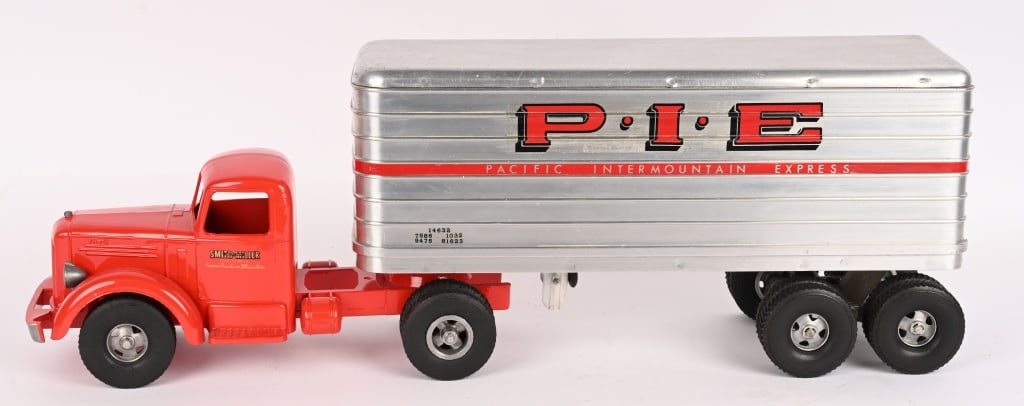 SMITH MILLER MACK PIE SEMI TRUCK: Professionally restored and in great condition. 27" Excellent