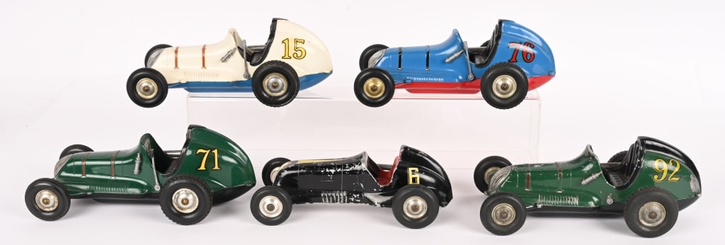 5- COX THIMBLE DROME TETHER CARS (1 of 8)