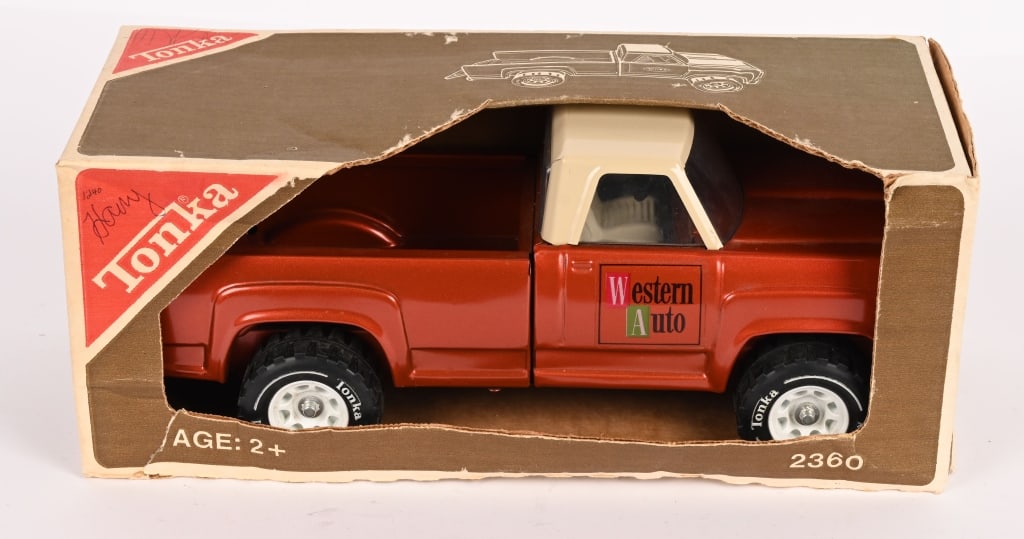 TONKA #2360 WESTERN AUTO PICKUP TRUCK w/ BOX: Never played with condition. Boxed 15" Excellent