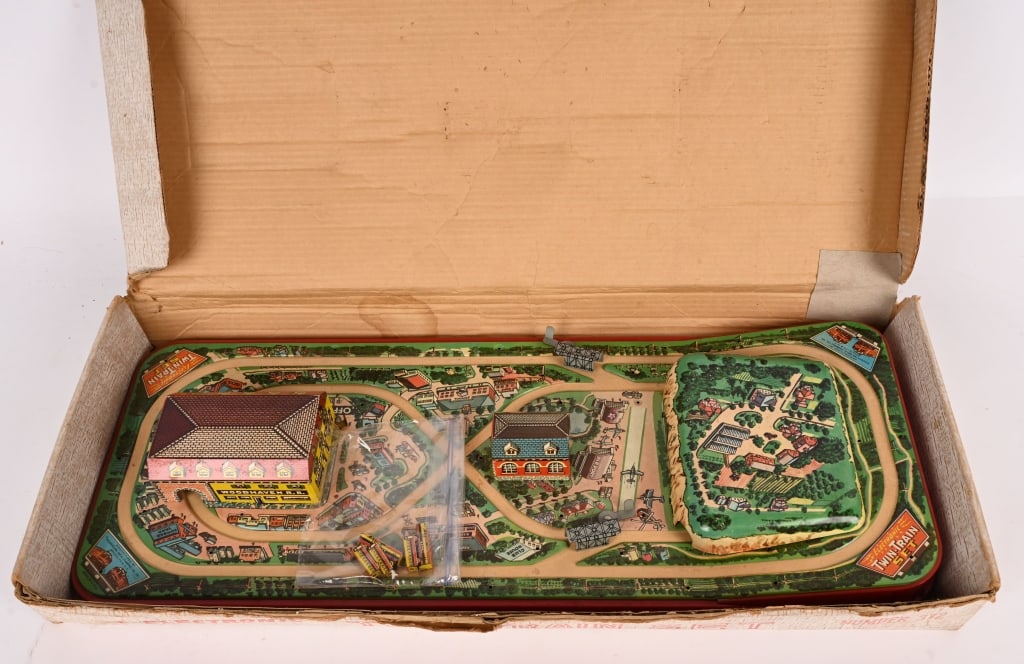 TRAIN SETS & MORE w/ BOXES - 2