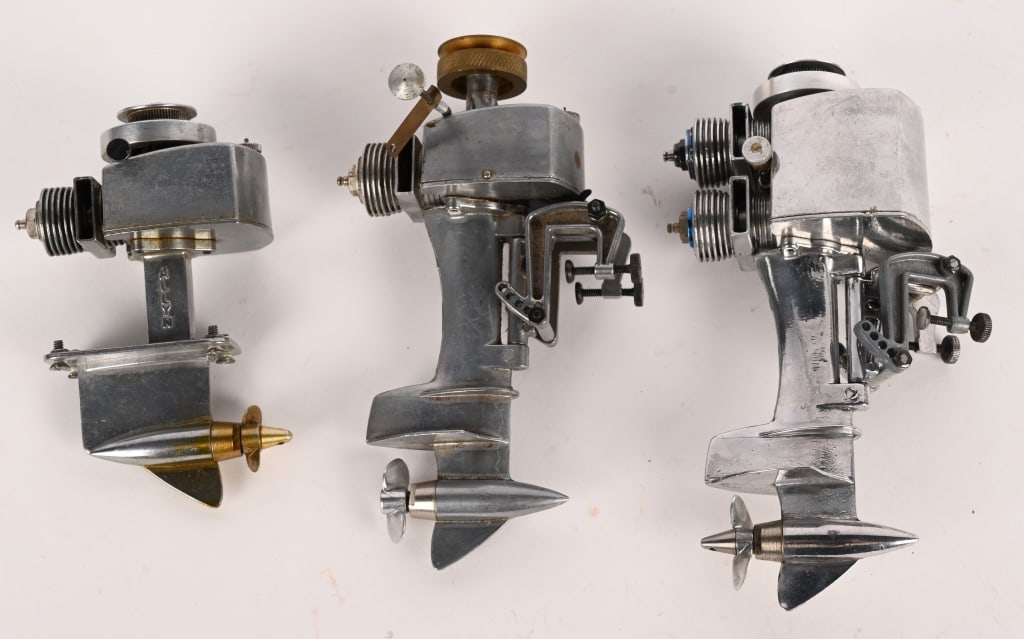 3- SEA FURY GAS OUTBOARD MOTORS (1 of 4)