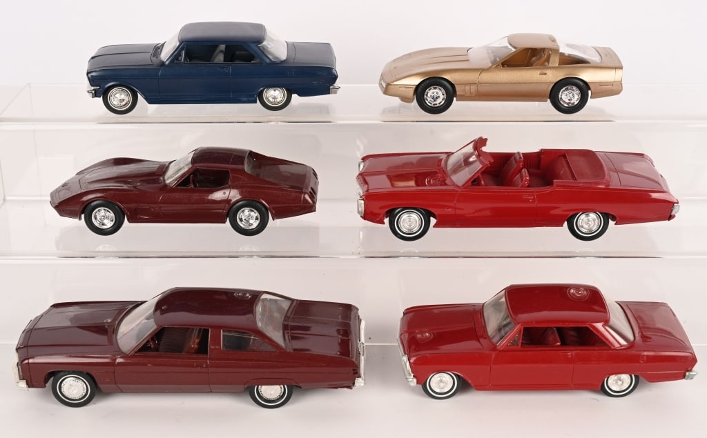 6- CHEVY PROMO CARS: Includes 1962, 65, 69 Impala SS, 76 Corvette, 76, and 86 Corvette. All original in exceptional condition. Excellent