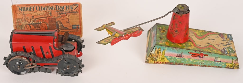 MARX TIN WINDUP LUCKY STUNT FLYER & TRACTOR (1 of 6)