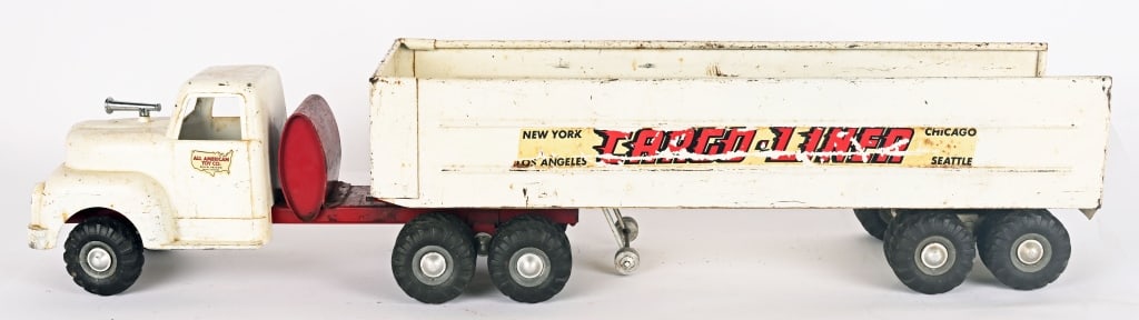 ALL AMERICAN CARGO LINER SEMI TRUCK (1 of 3)