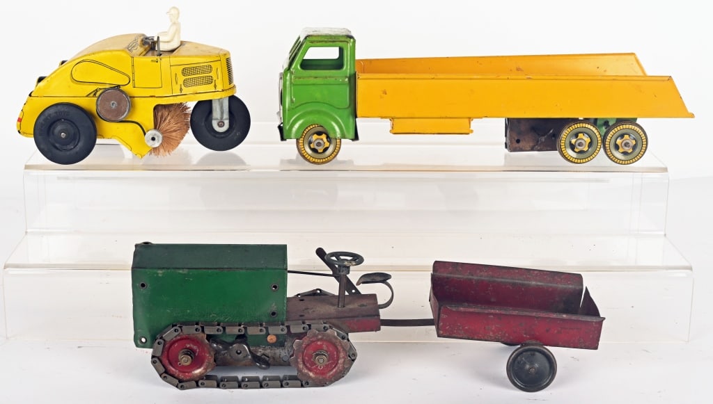 3- WINDUP CONSTRUCTION TOYS (1 of 11)