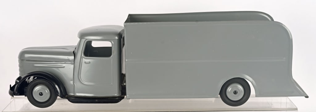 3- CUSTOM TRUCKS - 2