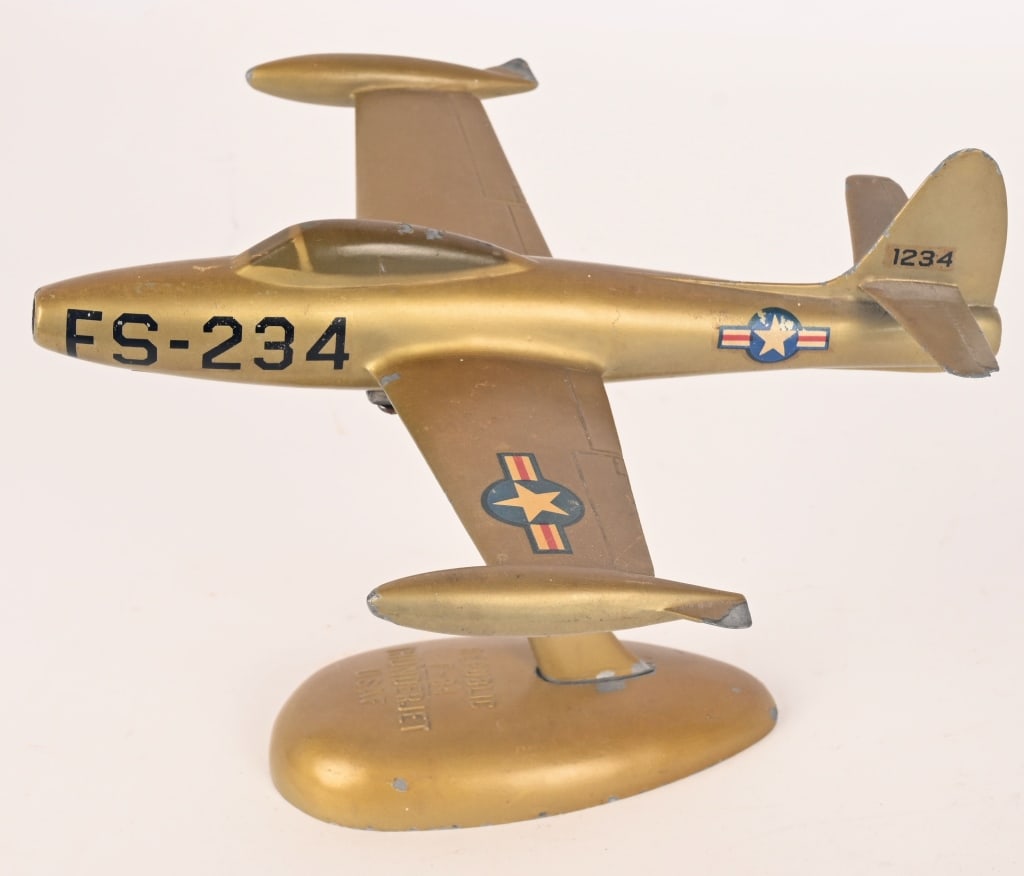 2- USAF DESK MODEL JET FIGHERS - 2