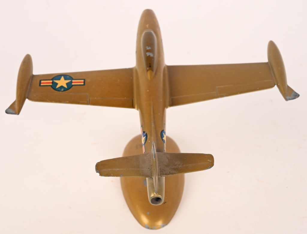 2- USAF DESK MODEL JET FIGHERS - 4