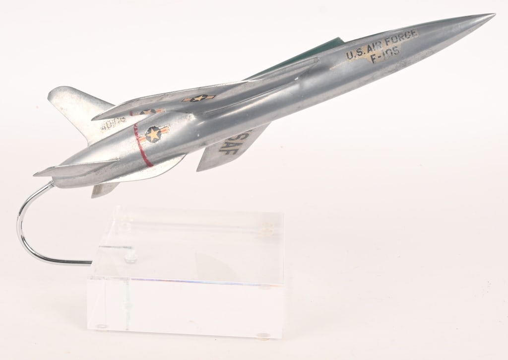 2- USAF DESK MODEL JET FIGHERS - 8