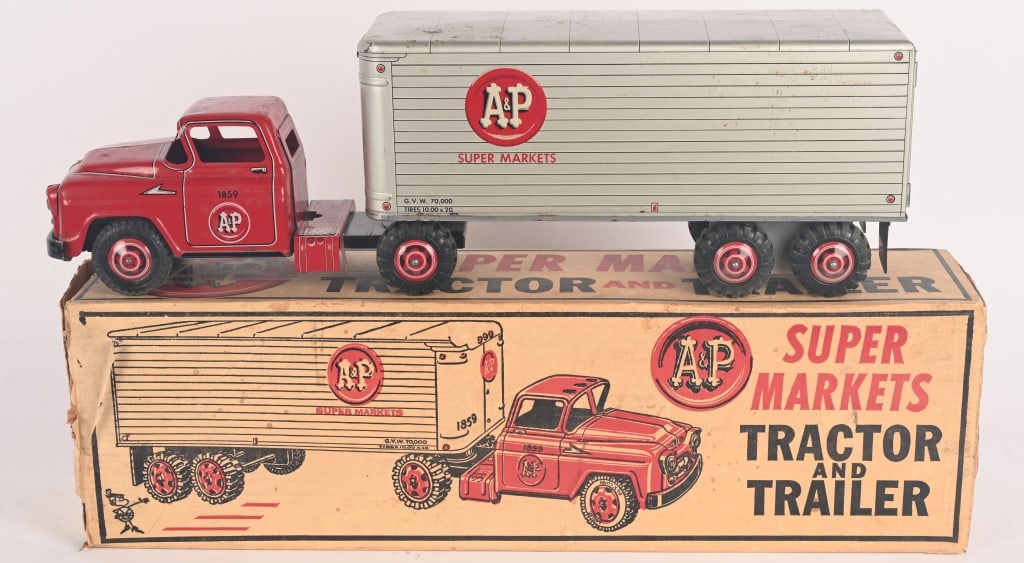 MARX A&P SUPER MARKET TRUCK w/ BOX: All original Private Label Truck. Has some wear. Boxed 29" Very Good