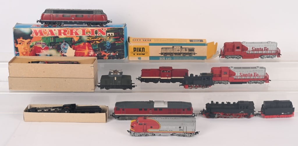 MARKLIN, PIKO, & MORE G SCALE LOCOMOTIVES (1 of 4)