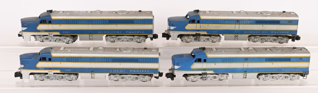 AMERICAN FLYER MISSOURI PACIFIC ENGINE LOT (1 of 3)