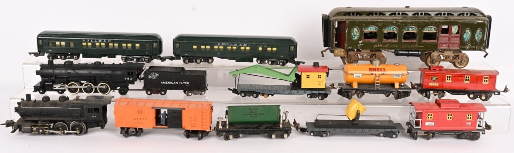 VARIOUS TRAIN ENGINES & CARS (1 of 6)
