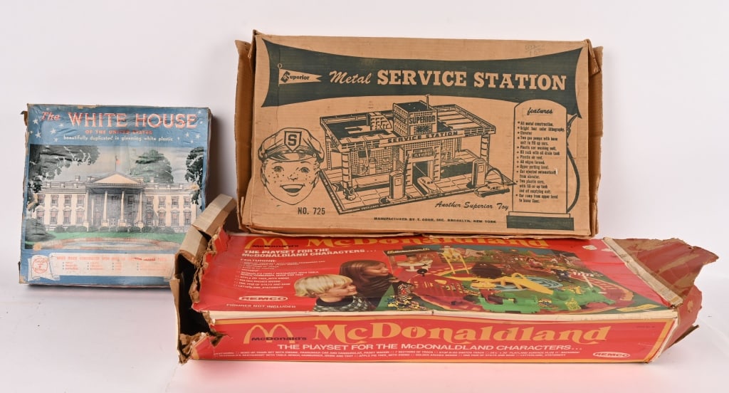 3- PLAYSETS w/ BOXES: Includes SuperiorService Station, Remco McDonaldland, and Marx White House. all original and Boxed. Largesdt 30" AS-IS
