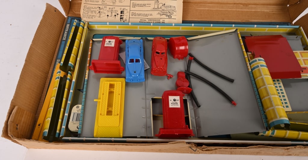 3- PLAYSETS w/ BOXES - 9