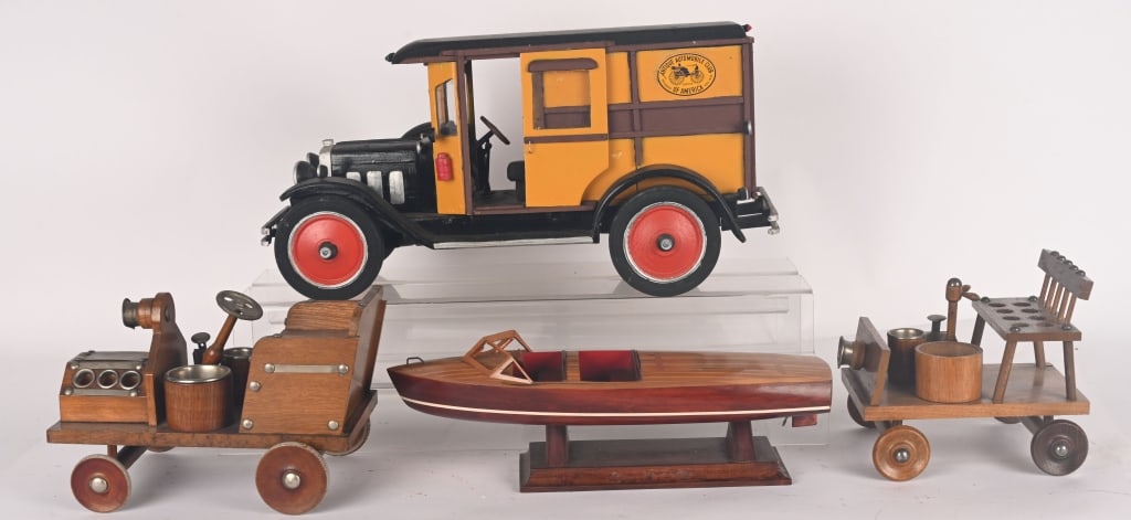LOT OF WOOD TOYS (1 of 6)