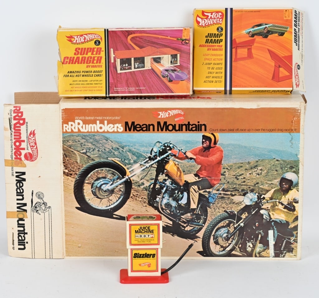 HOT WHEELS RUMBLERS MEAN MOUNTAIN & MORE (1 of 6)