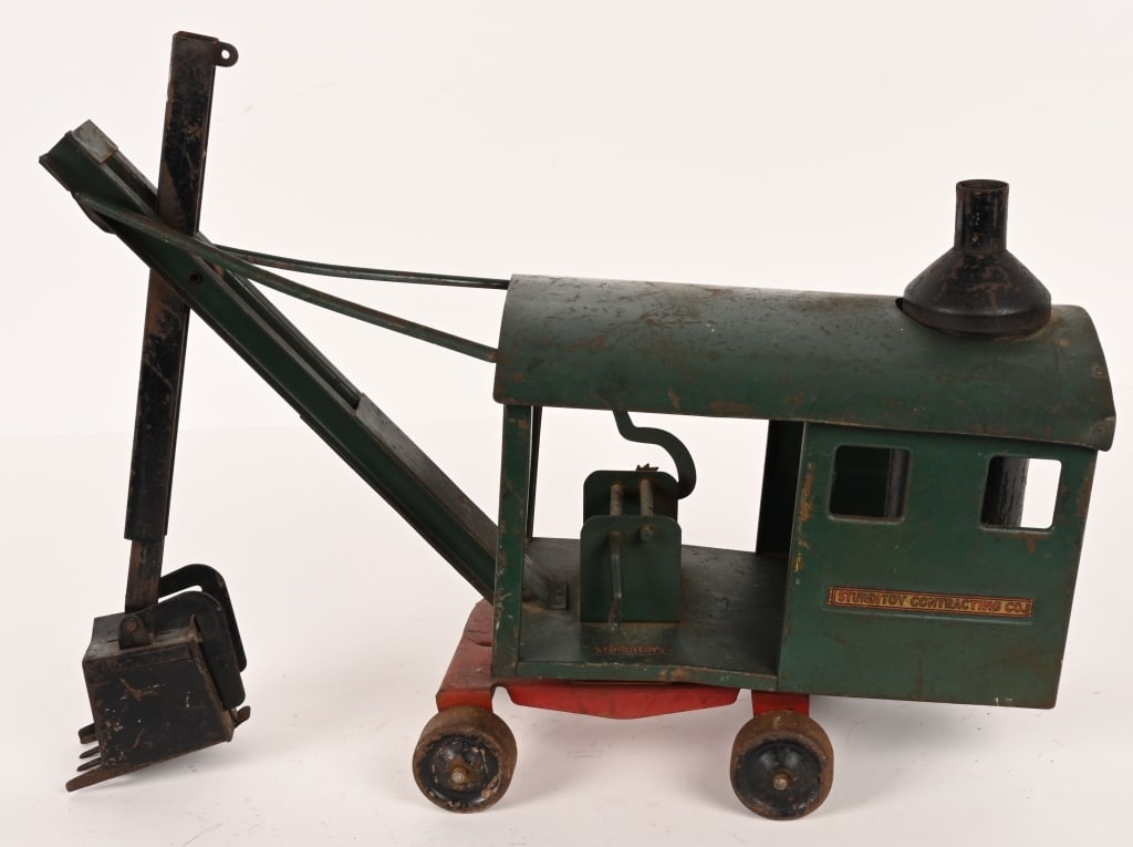 STRURDITOY STEAM SHOVEL: All original as found condition. Should clean to a nice example. 24" AS-IS
