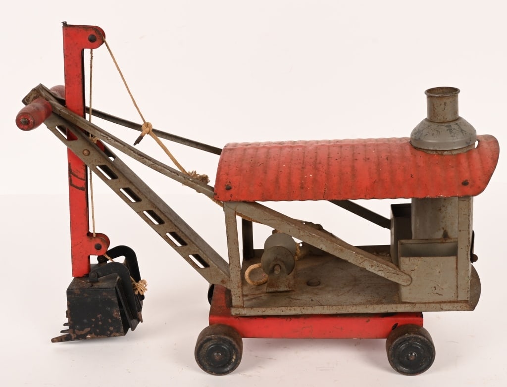 KEYSTONE RIDE EM STEAM SHOVEL: All original in as found condition. Should clean to higher grade. 20" AS-IS