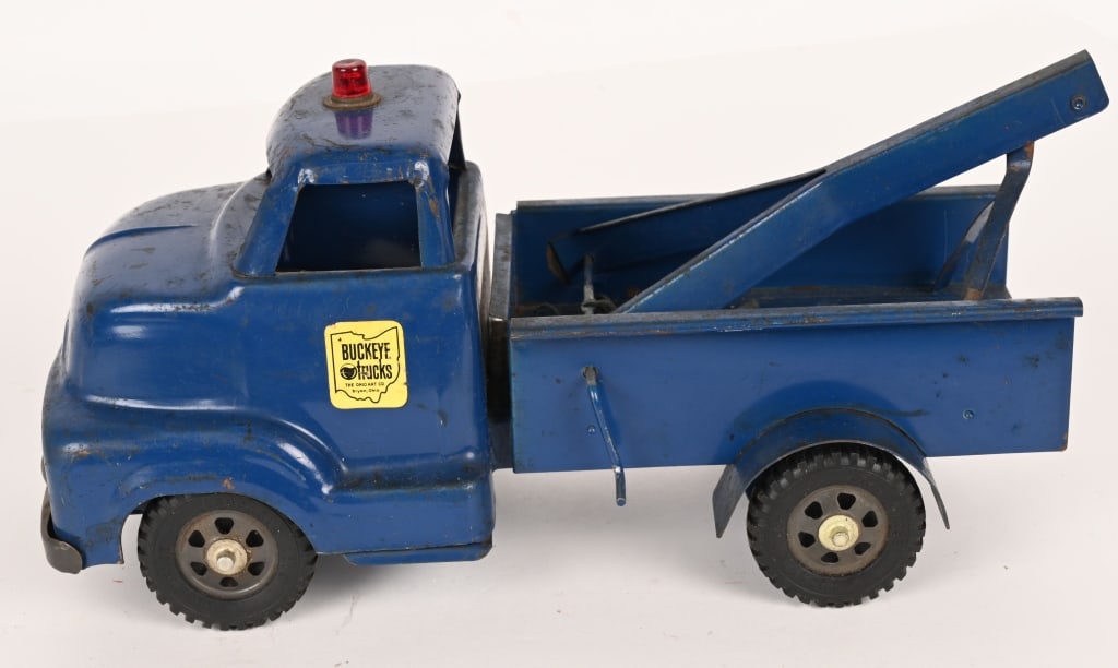 BUCKEY WRECKER TRUCK: All original with nice paint and decals. 13" Excellent