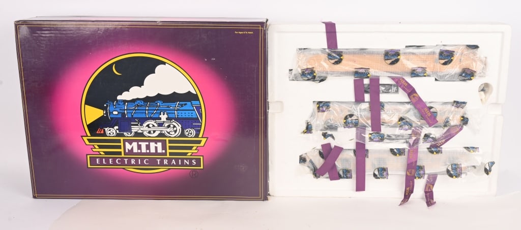 RAIL KING, MTH O UNION PACIFIC M10000 SET w/ BOX (1 of 3)