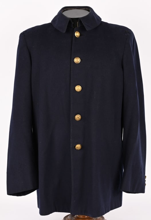 CIVIL WAR VETERAN GAR 4 BUTTON SACK COAT: A very attractive Civil War Veterans 4 button sack coat made of midnight blue wool with a black silk lining. Jacket's body has very minor moth damage. Excellent. The Grand Army of the Republic (GAR) w