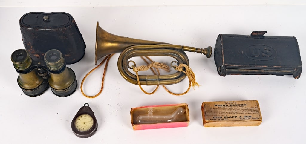 WW1 BUGLE BINOCULARS & TRENCH WATCH LOT WWI (1 of 9)