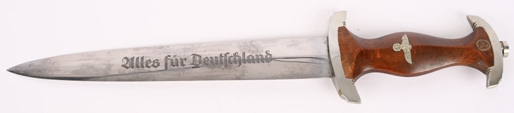 WWII NAZI GERMAN SA Ernst Röhm DAGGER EICKHORN WW2: Double edged nickel/silver plated drop forged steel blade with a low central ridge. The obverse of the blade is still quite clean and bright with minimal surface spotting and most of the original cros