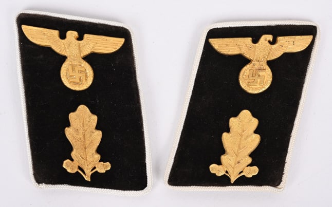 WW2NAZI KREISLEITUNG SECTION LEADER'S COLLAR TABS (1 of 2)