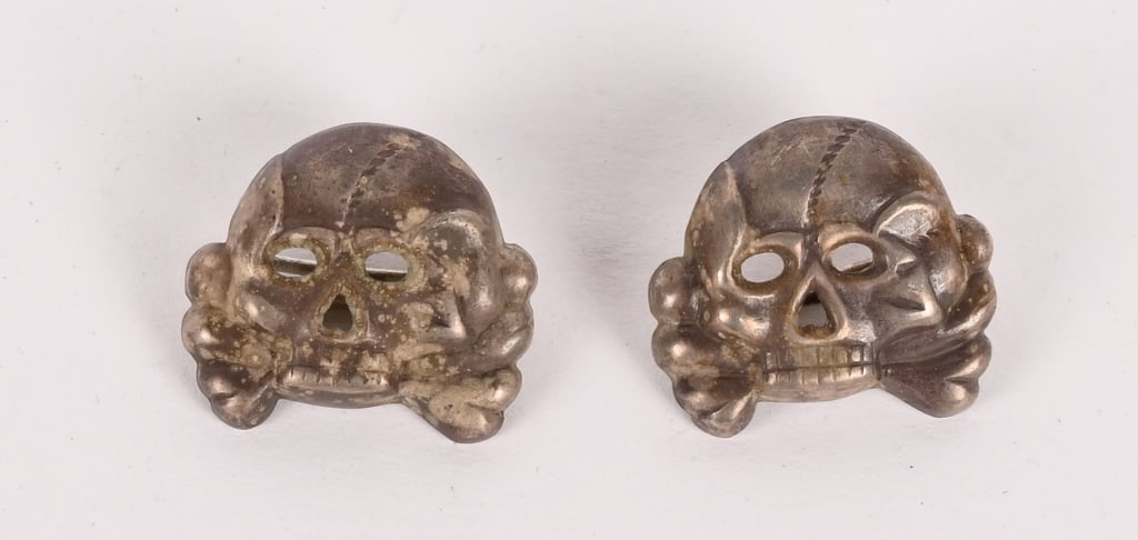 WWII NAZI GERMAN PANZER COLLAR TAB SKULLS WW2 (1 of 4)