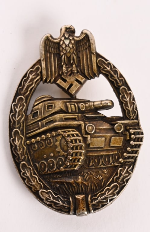 WWII NAZI GERMAN PANZER ASSAULT BADGE IN BRONZE (1 of 3)