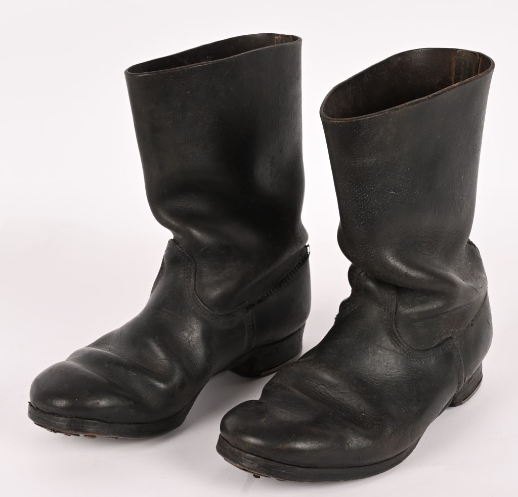 WWII NAZI GERMAN WEHRMACHT HOBNAIL BOOTS WW2 (1 of 4)