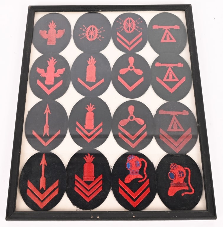 WWII NAZI GERMAN KRIEGSMARINE NAVY RATE LOT DIVER: WWII Nazi German Kriegsmarine Naval Rates to include 1) GUNNER-OBSERVER OF AUTOMATIC ANTI-AIRCRAFT WEAPONS SPECIALTY TRADE BADGE. The 1940 pattern insignia consists of a roughly, 80mm tall, 65mm wide,