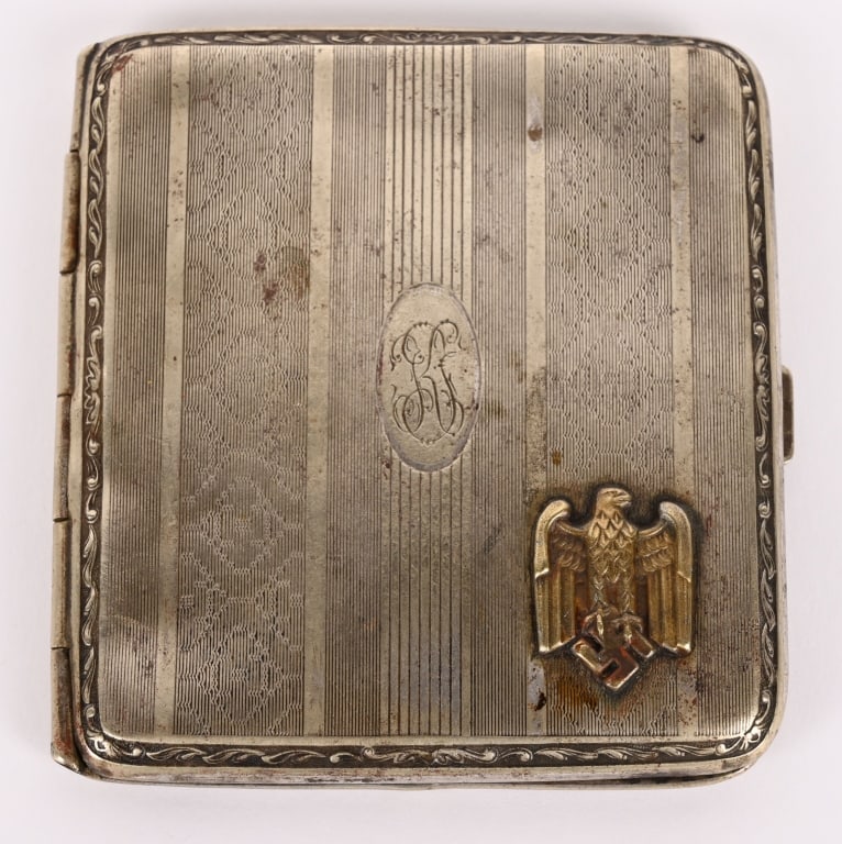 WWII NAZI GERMAN CIGARETTE CASE PERSONALIZED WW2 (1 of 3)