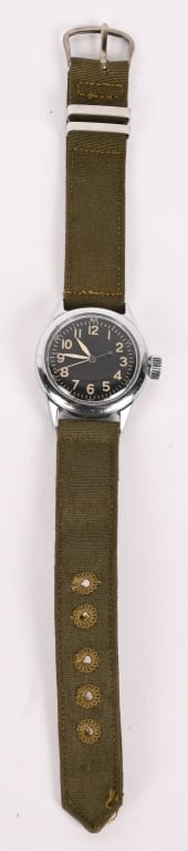 WWII US AMRY AIR CORPS TYPE A-11 WRISTWATCH ELGIN: Today's military wristwatches are, in effect, disposable: their specifications state that they are made to be discarded when they stop running. However, 60 years ago, when WWII was raging, much more w