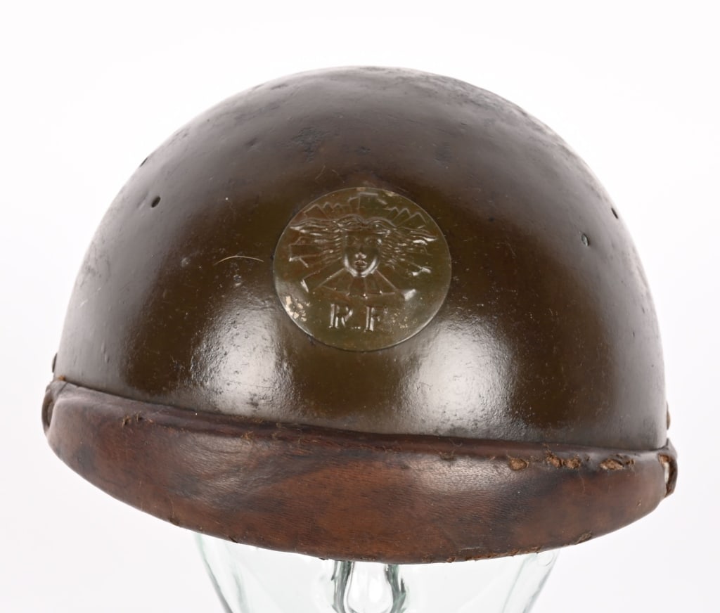 WWII FRENCH M35 PATTERN TANKERS HELMET WW2: This is very difficult type of helmet to find, known as the Chars de Combat helmet or Armored vehicle helmet. Features a steel skull shell with rear visor and front leather brow pad. These helmets wer