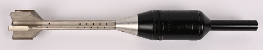 US HEAT 90MM M371E1 ANTI TANK ROUND INERT (1 of 5)